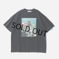 TIGHTBOOTH/JENGA T-SHIRT（Black）［プリントT-24春夏］