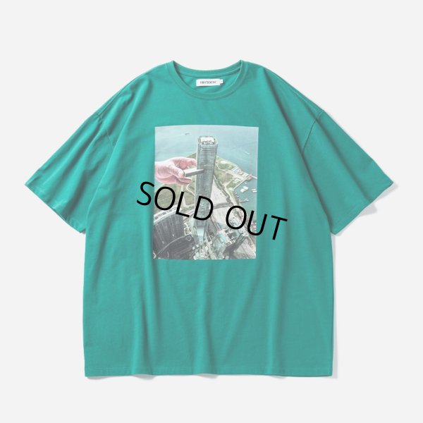 画像1: 【30%OFF】TIGHTBOOTH/JENGA T-SHIRT（Green）［プリントT-24春夏］