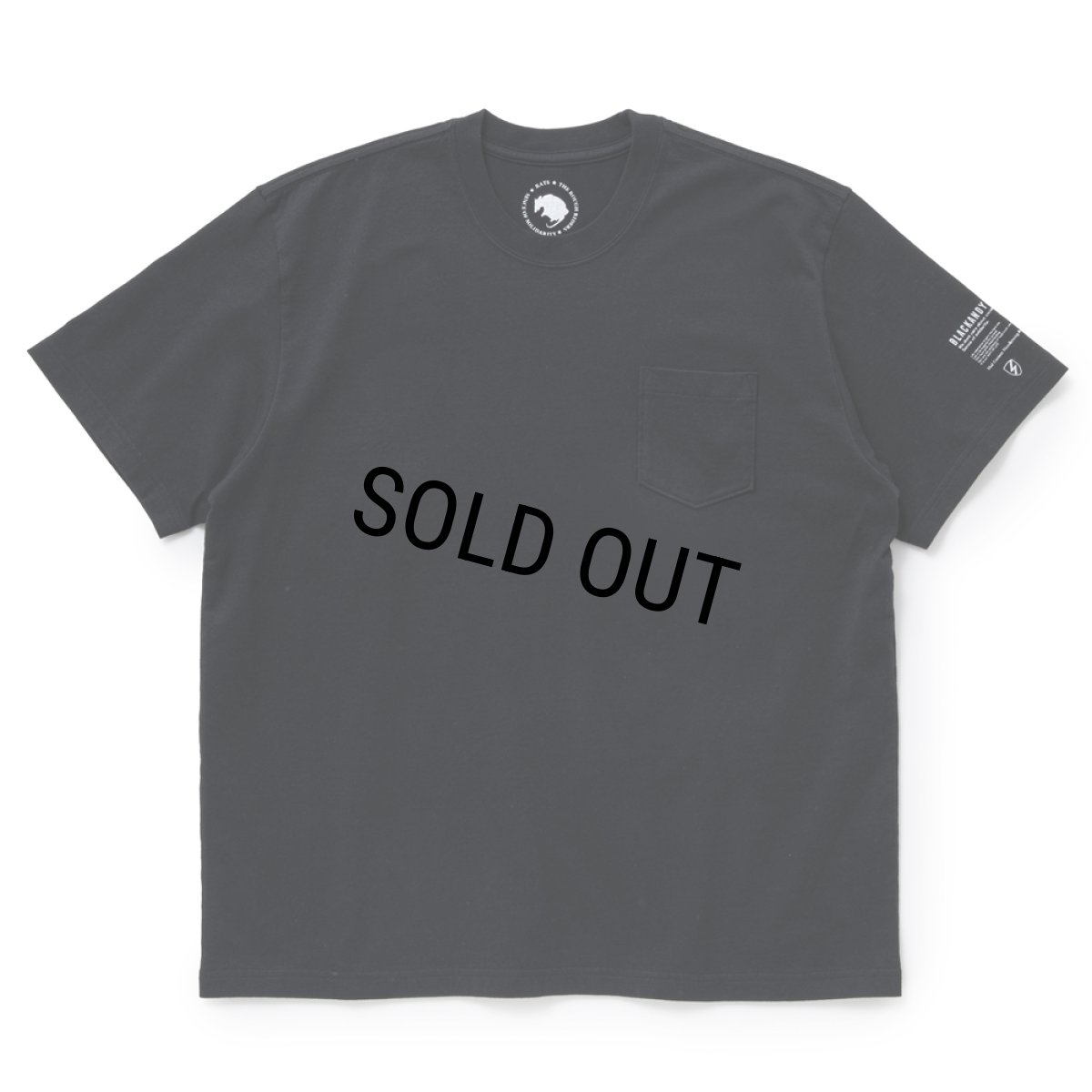 画像1: RATS/PACK TEE "CREW NECK REGULAR SILHOUETTE"（BLACK）［プリントポケT-24春夏］ (1)