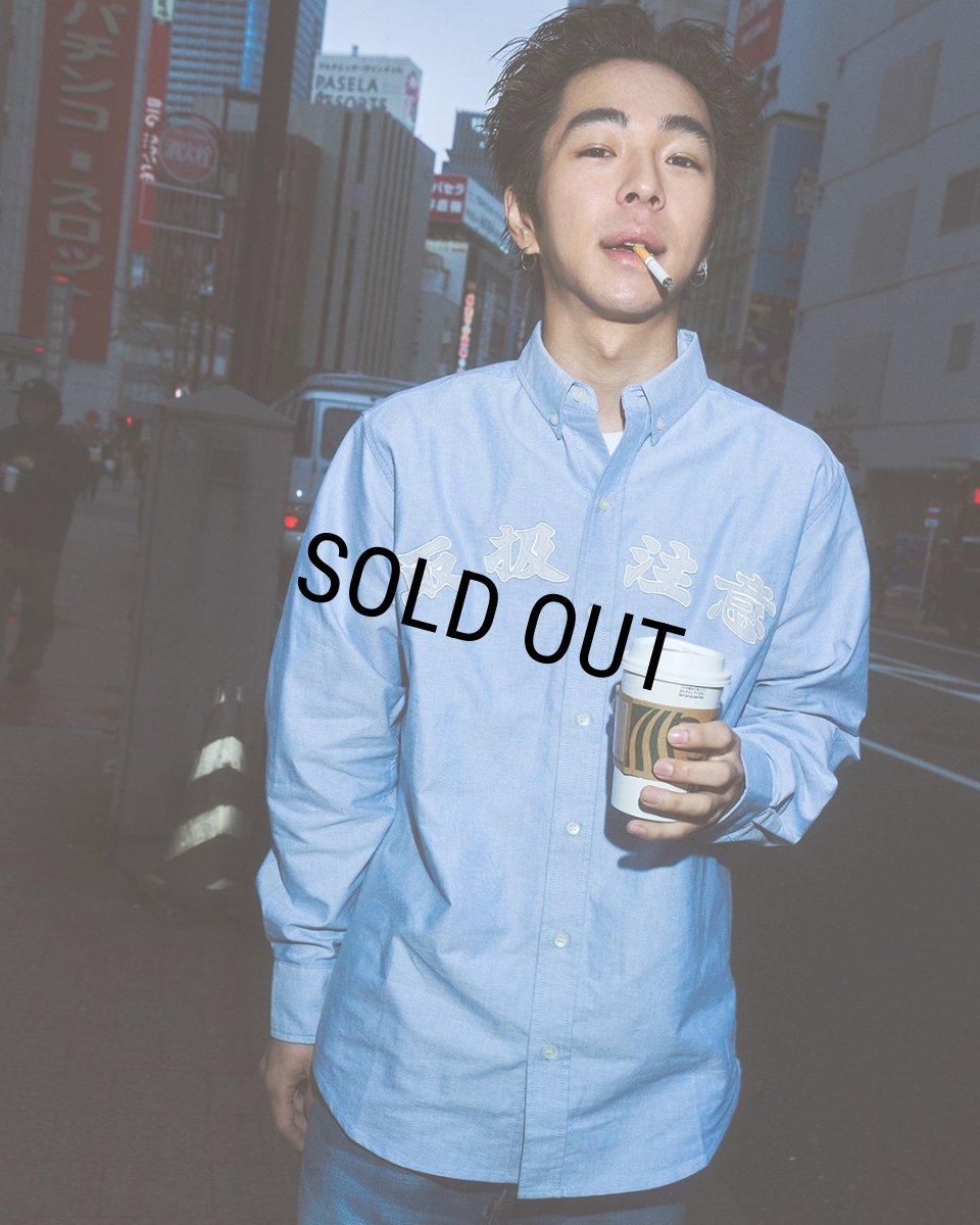 画像3: BlackEyePatch/HWC PATCHED OXFORD SHIRT（SAX） (3)