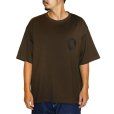 画像6: 【30%OFF】CALEE/DROP SHOULDER S.V.D.S.H LOGO TEE ＜NATURALLY PAINT DESIGN＞（BROWN）［ドロップショルダープリントT-24春夏］