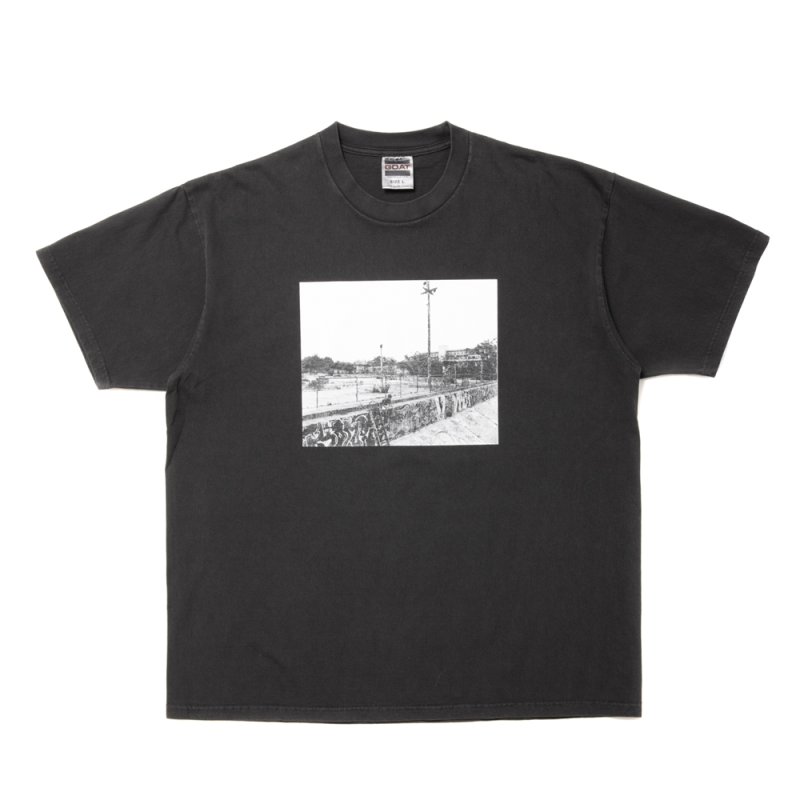 画像1: ROTTWEILER/PIGMENT PHOTO TEE（CHARCOAL） 【30%OFF】［プリントT-24春夏］