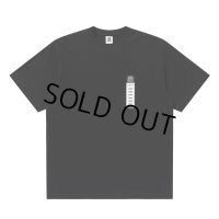 BlackEyePatch/SIZE LABEL TEE（BLACK）