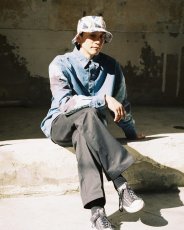 画像8: CHALLENGER/L/S TIE DYE SLEEVE DENIM SHIRT（WASHED INDIGO）［タイダイスリーブデニムシャツ-24春夏］ (8)