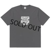 BlackEyePatch/FLIPPED OG LABEL TEE（BLACK）