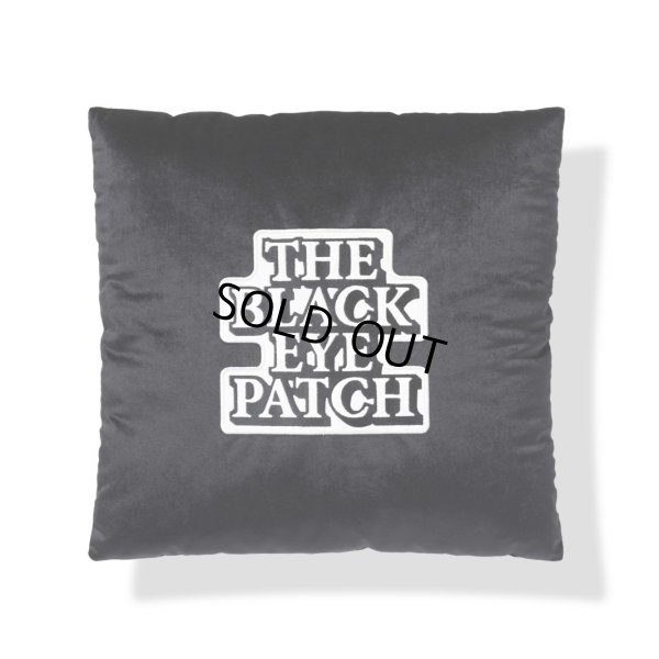 画像1: BlackEyePatch/OG LABEL VELOUR CUSHION（BLACK）