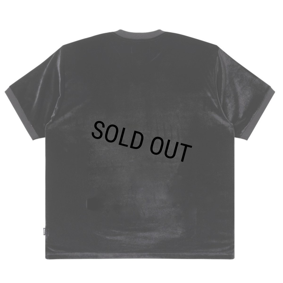 画像2: BlackEyePatch/HWC LABEL EMBROIDERED VELOUR V NECK S/S SHIRT（BLACK） (2)