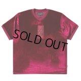 BlackEyePatch/HWC LABEL EMBROIDERED VELOUR V NECK S/S SHIRT（BURGUNDY）