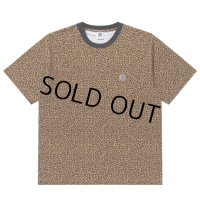 BlackEyePatch/OG LABEL LEOPARD PATTERNED TEE（MULTI）