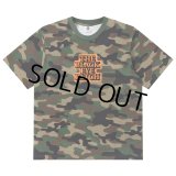 BlackEyePatch/OG LABEL SAFETY CAMO TEE（MULTI）