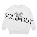 CHALLENGER/WOLF COLLEGE C/N SWEAT（GRAY）［クルーネックスウェット-24秋冬］