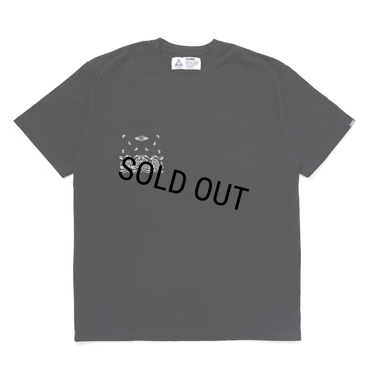 画像1: CHALLENGER/BANDANA POCKET TEE（BLACK）［刺繍ポケT-24秋冬］ (1)