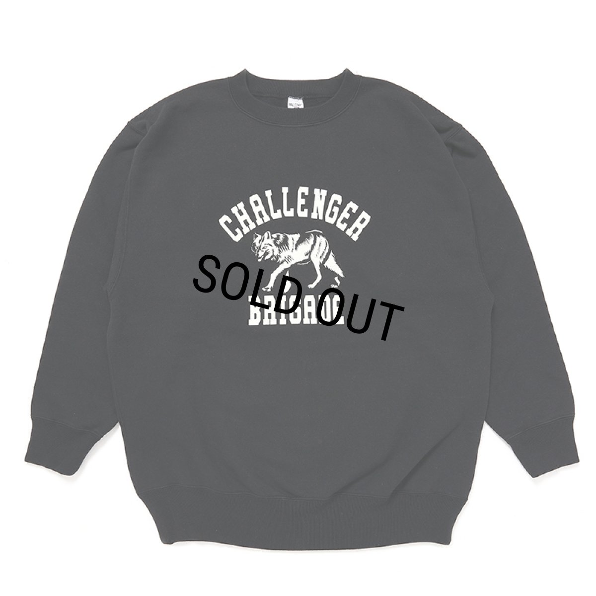 画像1: CHALLENGER/WOLF COLLEGE C/N SWEAT（BLACK）［クルーネックスウェット-24秋冬］ (1)