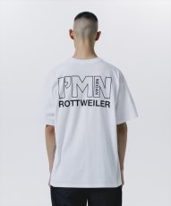 画像7: 【30%OFF】ROTTWEILER/WALKING DOG TEE（WHITE）［プリントT-24秋冬］ (7)