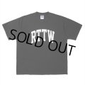 ROTTWEILER/RTTW TEE（CHARCOAL）［プリントT-24秋冬］