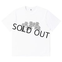 BlackEyePatch/REPETITIVE OG LABEL TEE（WHITE）