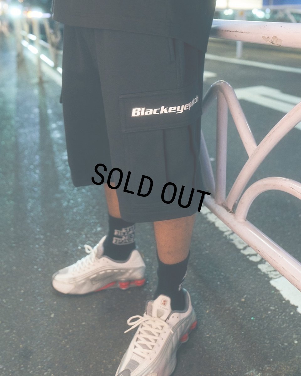 画像3: BlackEyePatch/TACTICAL LOGO CARGO SWEAT SHORTS（BLACK） (3)
