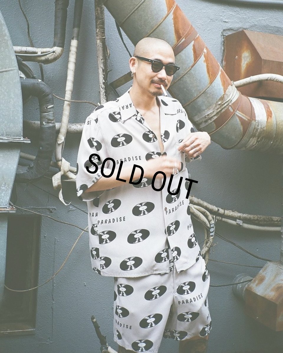 画像2: WACKO MARIA/RECORDS HAWAIIAN SHIRT（GRAY）［レコードハワイアンシャツ-24春夏］ (2)