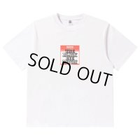 BlackEyePatch/DO NOT REMOVE LABEL TEE（WHITE）