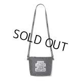 BlackEyePatch/OG LABEL NYLON SHOULDER POUCH（BLACK）