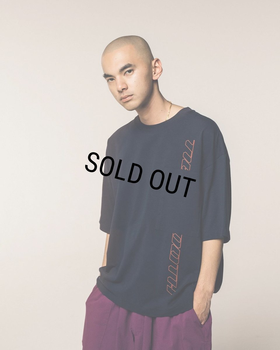 画像8: 【30%OFF】TIGHTBOOTH/STRAIGHT UP T-SHIRT（Navy）［プリントポケT-24夏］ (8)
