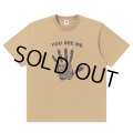 BlackEyePatch/TALK TO THE HAND TEE（SAND）