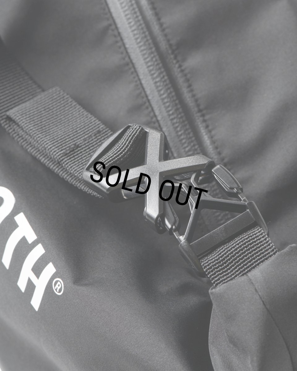 画像4: TIGHTBOOTH/LABEL LOGO COOLER POUCH（Black）［クーラーポーチ-24夏］ (4)