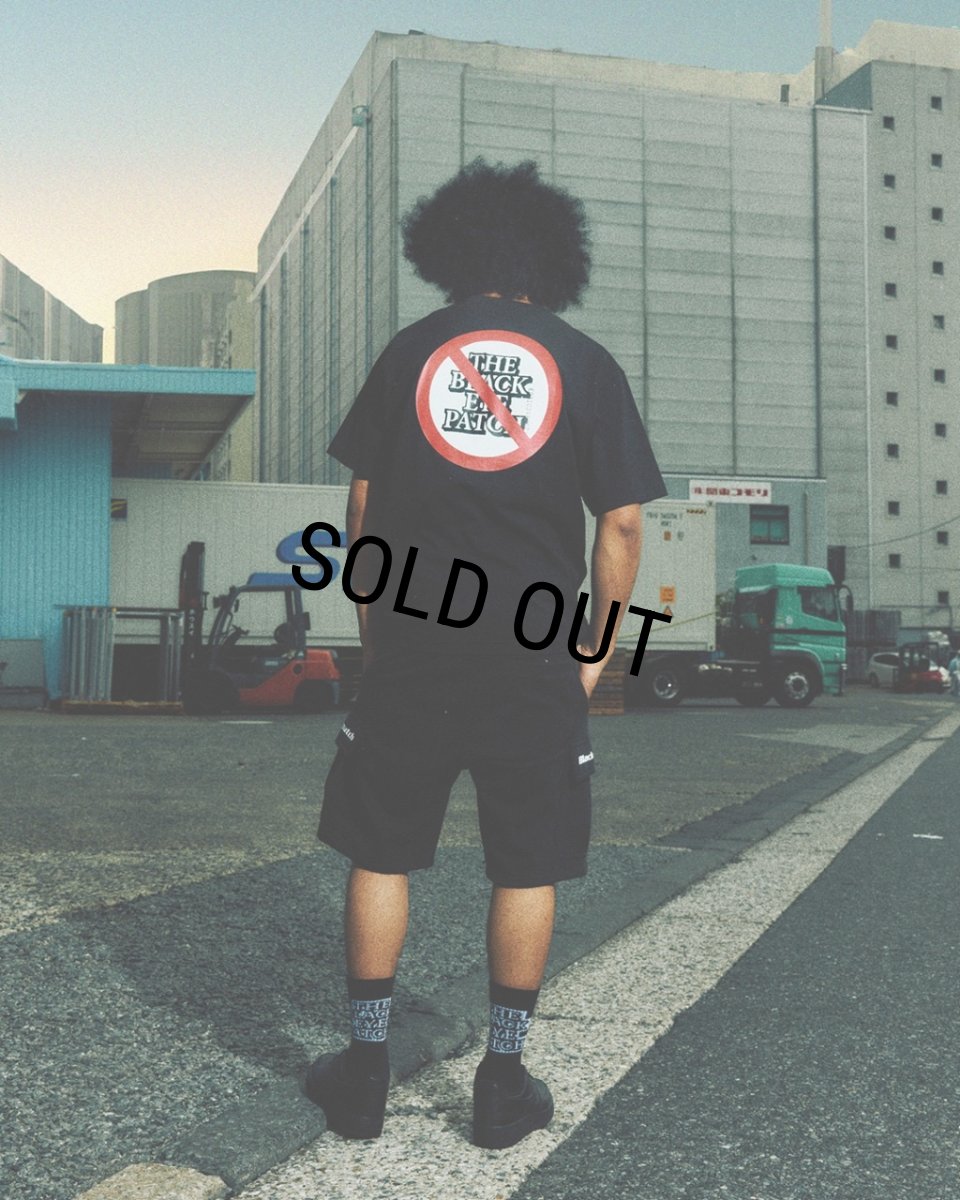画像4: BlackEyePatch/PROHIBITED OG LABEL TEE（BLACK） (4)