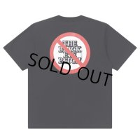 BlackEyePatch/PROHIBITED OG LABEL TEE（BLACK）