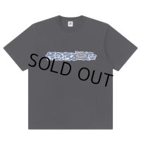 BlackEyePatch/BEP JEANS HIBISCUS TEE（BLACK）