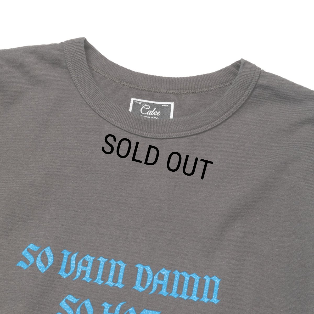 画像3: 【30%OFF】CALEE/BINDER NECK WING LOGO VINTAGE TEE ＜NATURALLY PAINT DESIGN＞（CHARCOAL）［プリントT-24春夏］ (3)