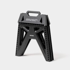 画像5: 【30%OFF】TIGHTBOOTH/LABEL LOGO FOLDING STOOL（Black）［フォールディングスツール-24夏］ (5)