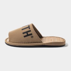 画像5: 【30%OFF】TIGHTBOOTH/BIG LABEL ROOM SANDAL（Khaki）［ルームサンダル-24夏］ (5)