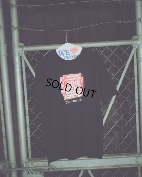 画像2: BlackEyePatch/JUST RENT IT TEE（WHITE）