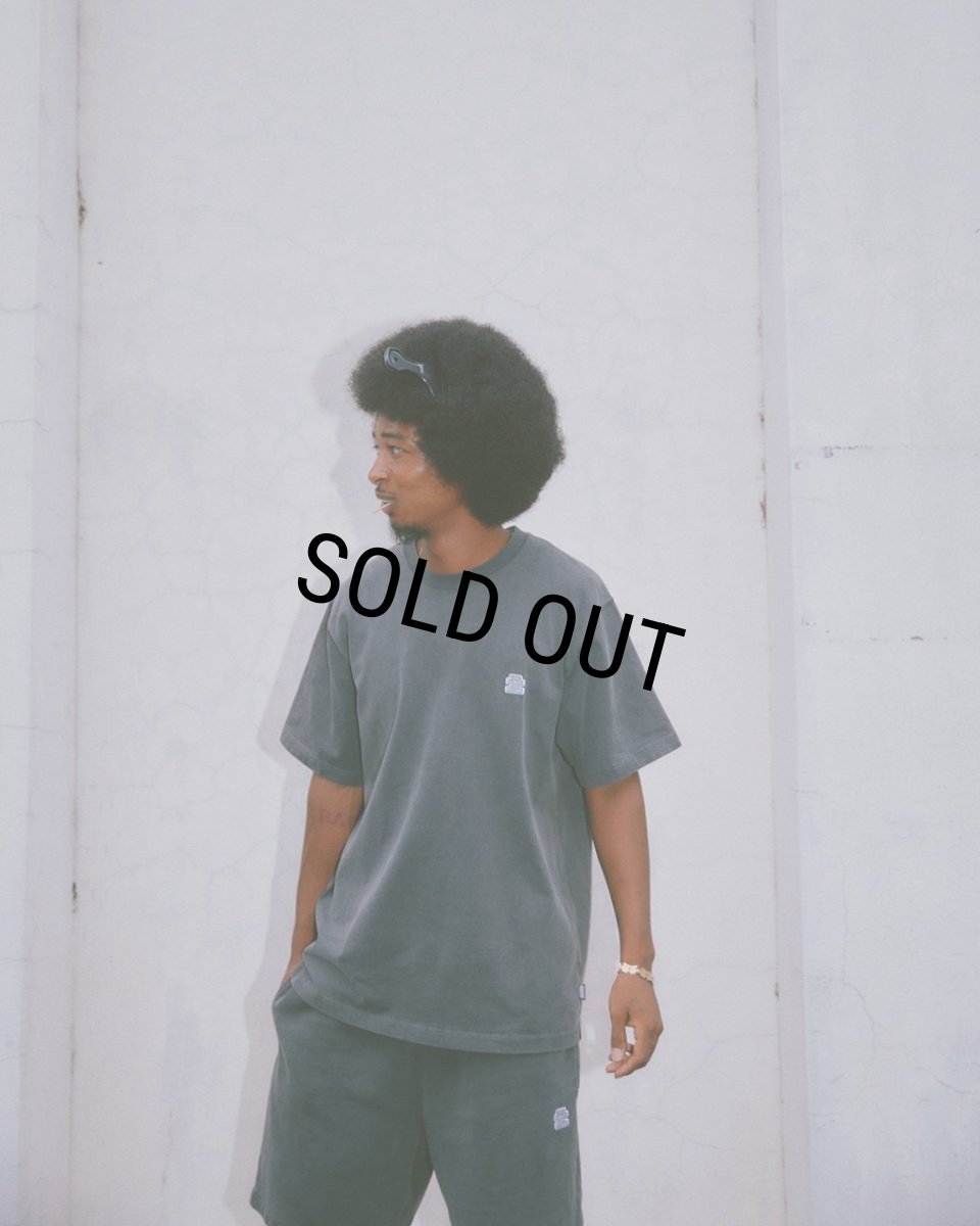 画像4: BlackEyePatch/SMALL OG PIGMENT DYED TEE(BLACK) (4)