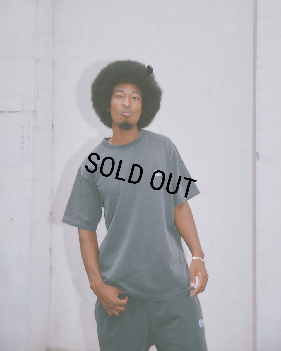 画像3: BlackEyePatch/SMALL OG PIGMENT DYED TEE(BLACK) (3)