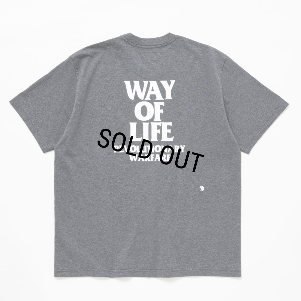 画像2: 【40%OFF】RATS/SCRIPT LOGO WAY OF LIFE TEE（CHARCOAL）［プリントT-24秋冬］ (2)
