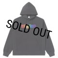 BlackEyePatch/RAINBOW OG LABELS HOODIE（BLACK）