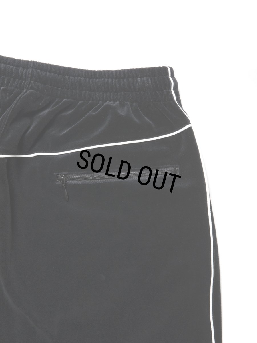 画像4: COOTIE PRODUCTIONS/Velour Training Pants（Black）［ベロアトレーニングパンツ-24秋冬］ (4)