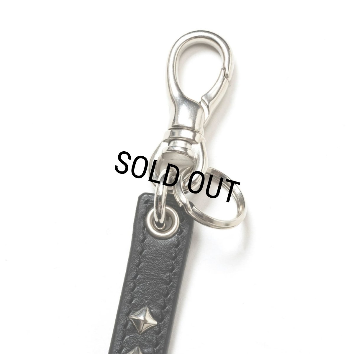 画像3: CALEE/STUDS LEATHER SHORT KEY RING（BLACK）［スタッズレザーショートキーリング-24秋冬］ (3)