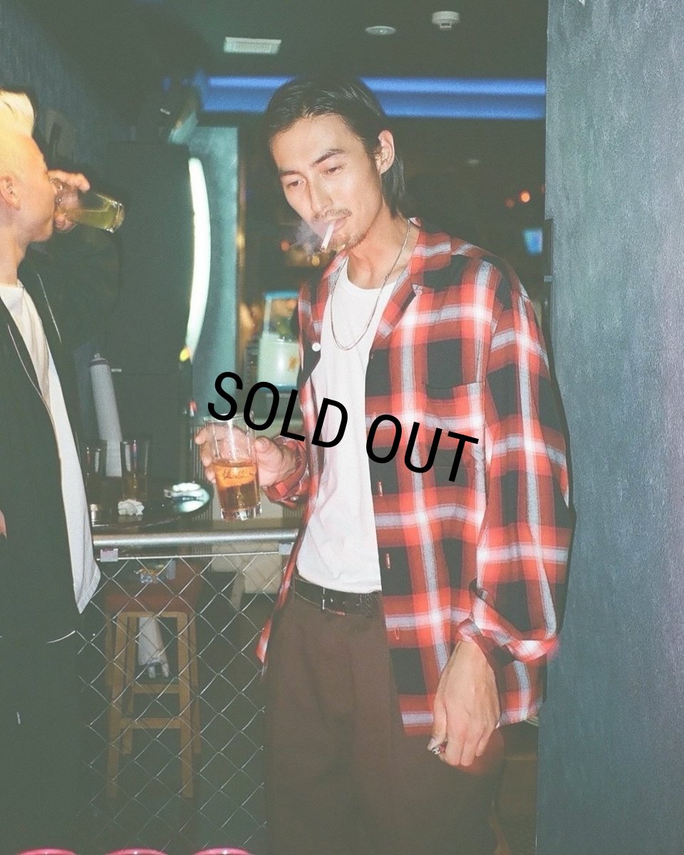 画像3: WACKO MARIA/OMBRE CHECK OPEN COLLAR SHIRT（RED）［オンブレチェックオープンカラーシャツ-24秋冬］ (3)