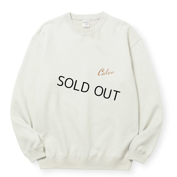 画像2: CALEE/SYNDICATE RETRO GIRL CREW NECK SW ＜NATURALLY PAINT DESIGN＞（Lt.BEIGE）［クルーネックスウェット-24秋冬］