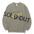 CALEE/CAL BL LOGO CREW NECK SW ＜NATURALLY PAINT DESIGN＞（OLIVE）［クルーネックスウェット-24秋冬］