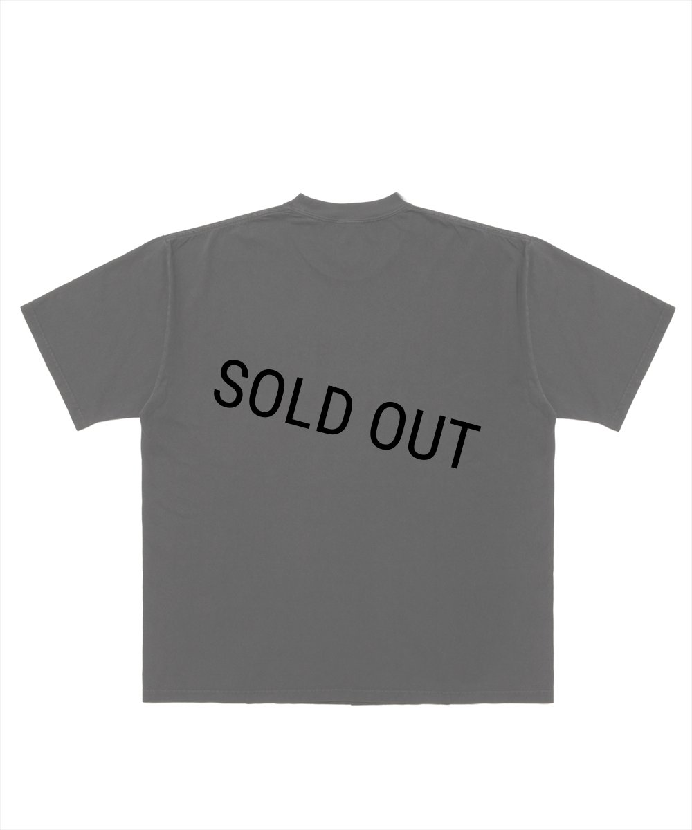 画像2: ROTTWEILER/RTTW PIGMENT TEE（CHARCOAL）［ピグメント染めプリントT-25春夏］ (2)