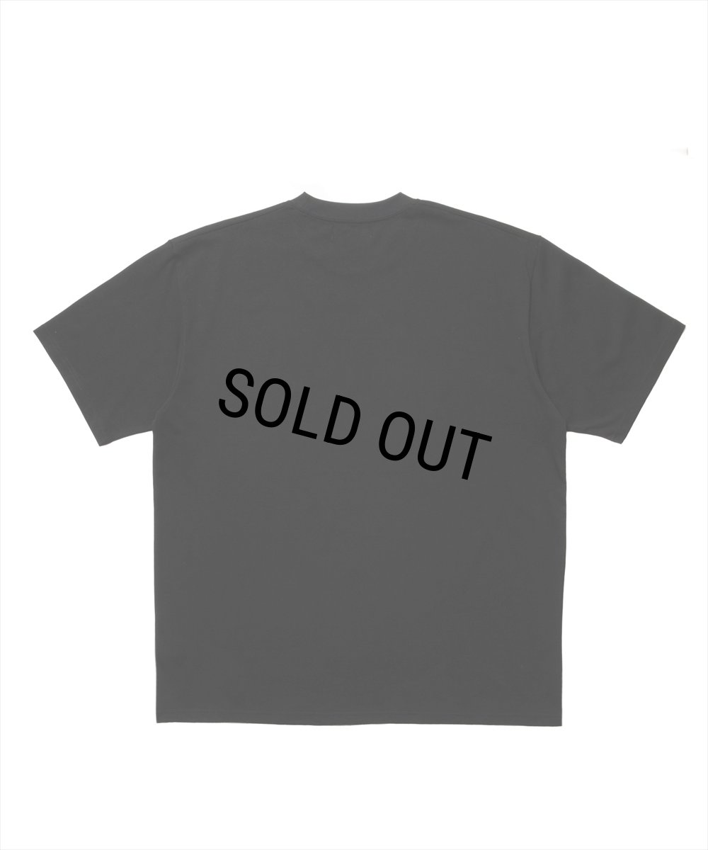 画像2: 【30％OFF】ROTTWEILER/R9 LOGO TEE（BLACK）［オリジナルT-25春夏］ (2)