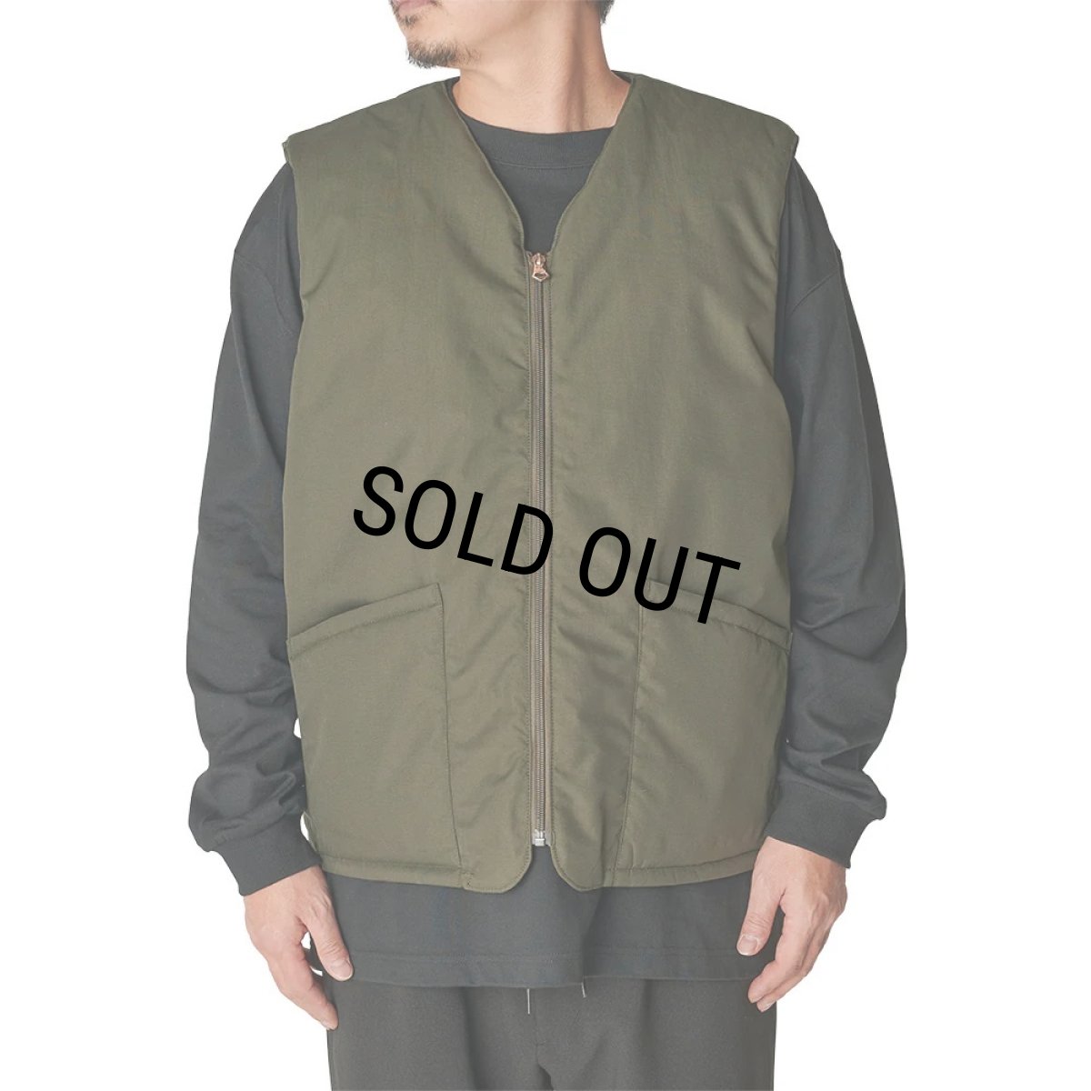 画像2: 【30％OFF】CALEE/TASLAN NYLON PADDED WAIST COAT（DARK OLIVE）［ナイロンパデッドベスト-24秋冬］ (2)