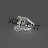 ANTIDOTE BUYERS CLUB/Engraved Initial Ring（Silver）