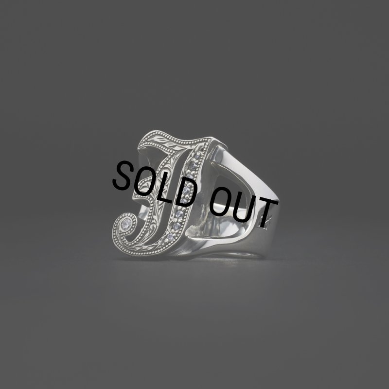 ANTIDOTE BUYERS CLUB/Engraved Initial Ring（Silver） - JONAS