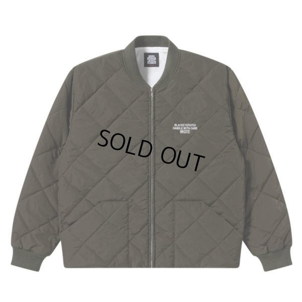 画像2: BlackEyePatch/HWC LABEL EMBROIDERED QUILTED JACKET（OLIVE）