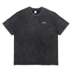 画像1: CHALLENGER/PIGMENT LOGO TEE（PEPPER BLACK）［ピグメント染め刺繍T-25春夏］ (1)
